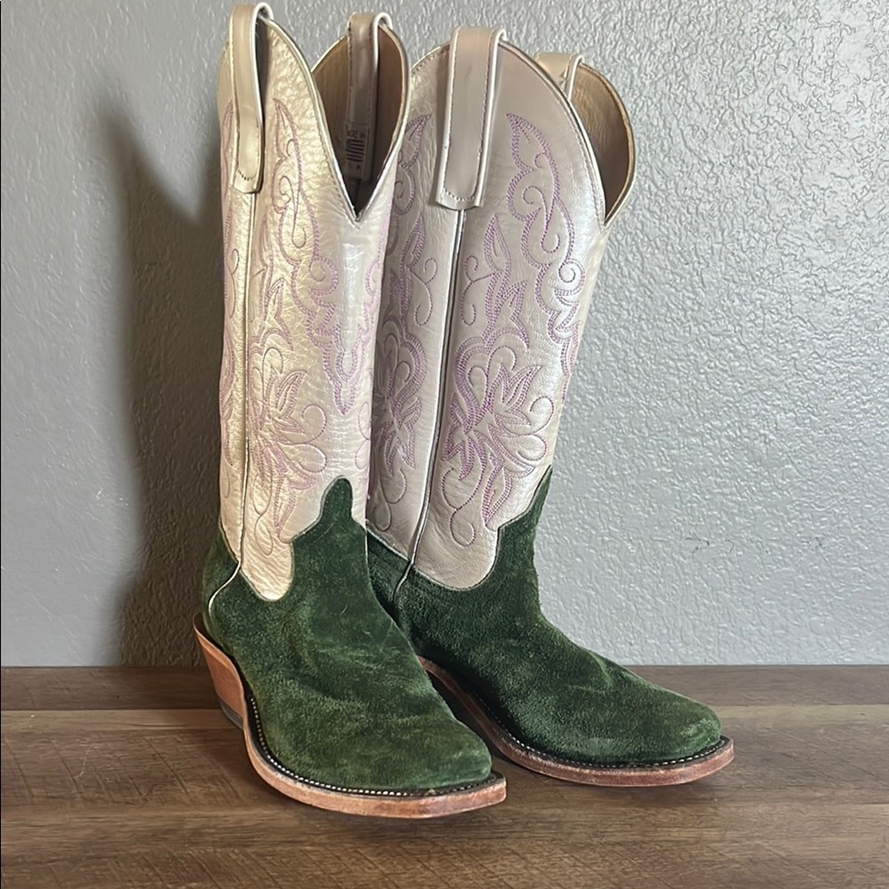 Cream and Green Heeled Boots with Western Flair
